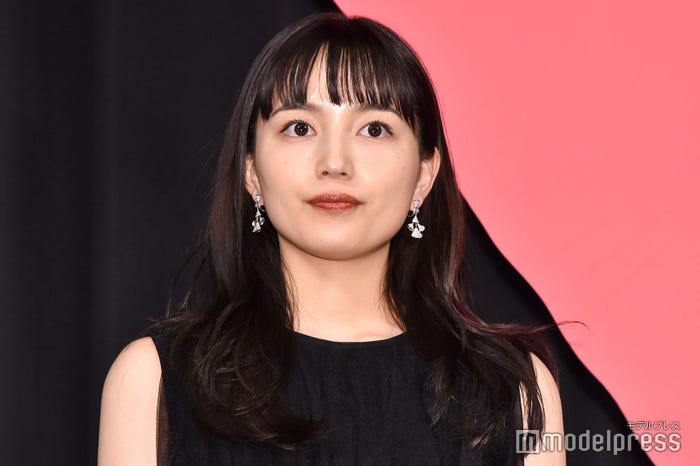 川口春奈(C)モデルプレス
