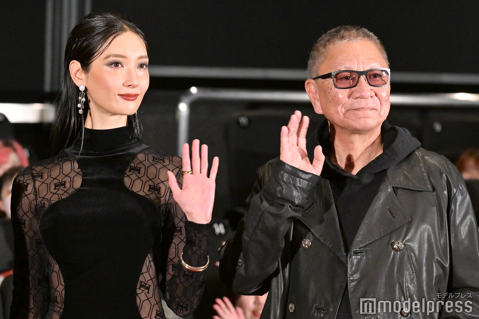 菜々緒、三池崇史監督（C）モデルプレス