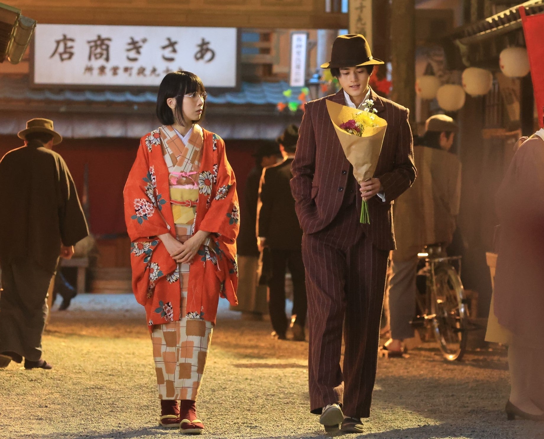 松本穂香、鈴鹿央士「嘘解きレトリック」第7話（C）フジテレビ