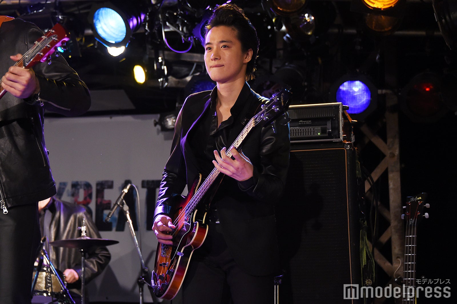 A.B.C-Z戸塚祥太、ベース担当でバンド初挑戦「すごい興奮」 ふぉ～ゆ～辰巳雄大らと生演奏＜BACKBEAT＞