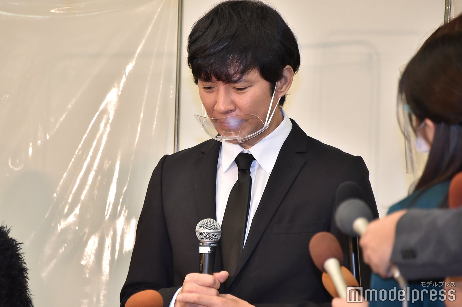 渡部建謝罪会見 （C）モデルプレス