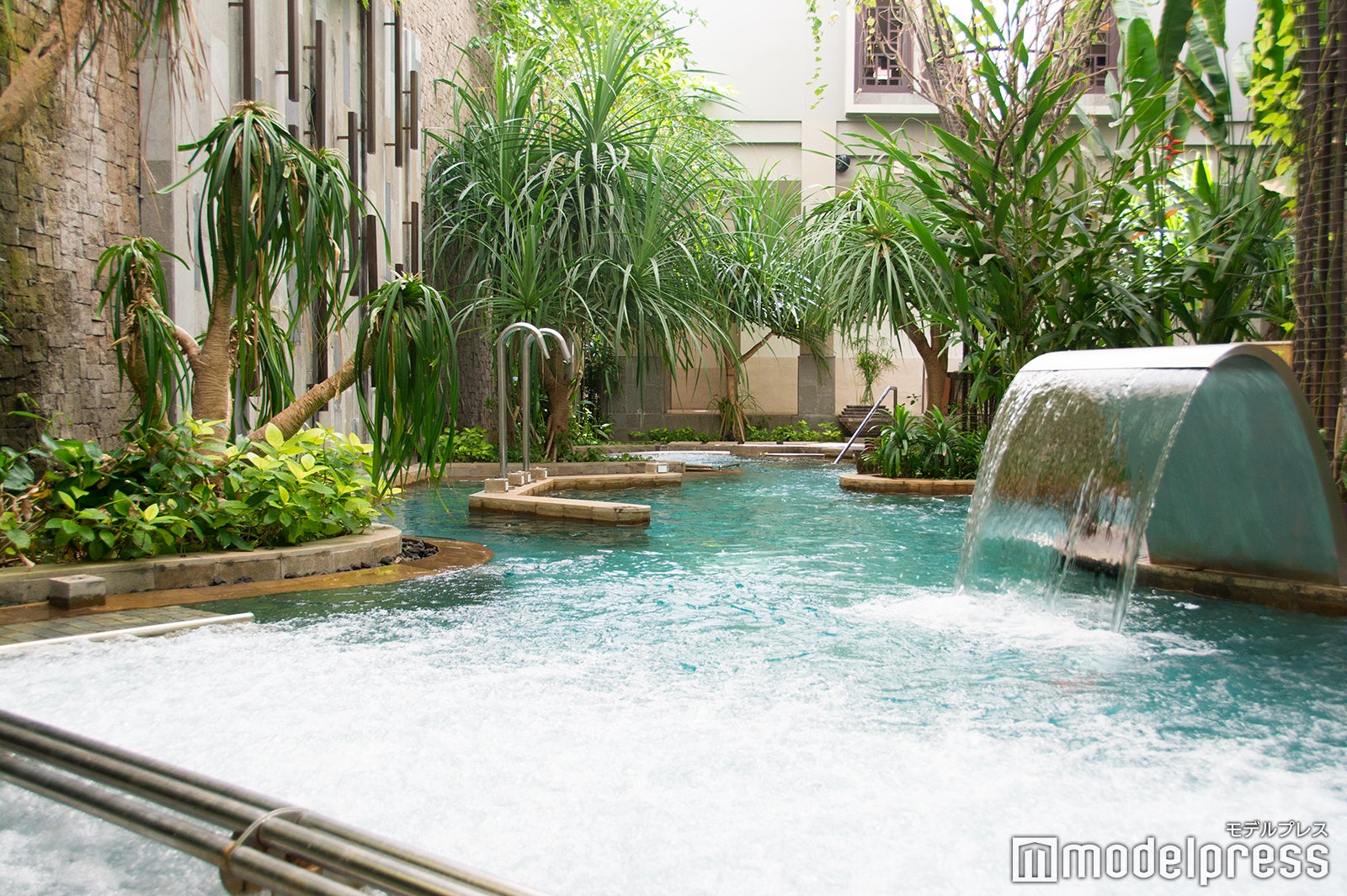 ハイドロ・バイタルプール（C）モデルプレス