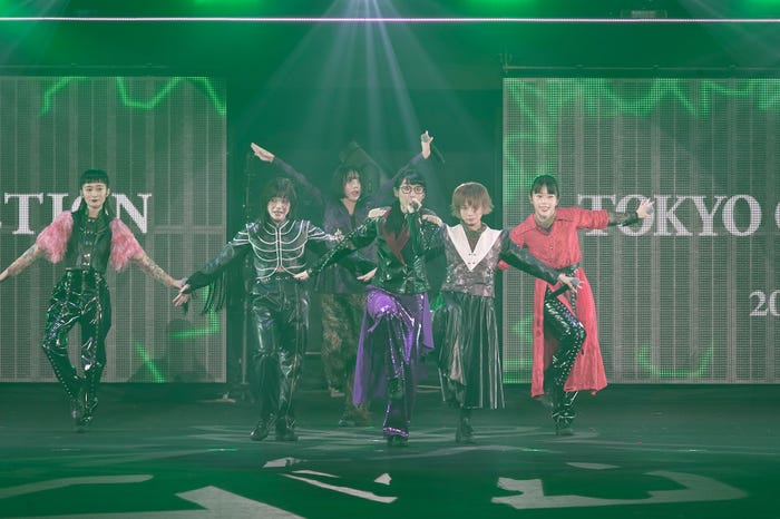 BiSH(C)マイナビ 東京ガールズコレクション 2021 AUTUMN/WINTER