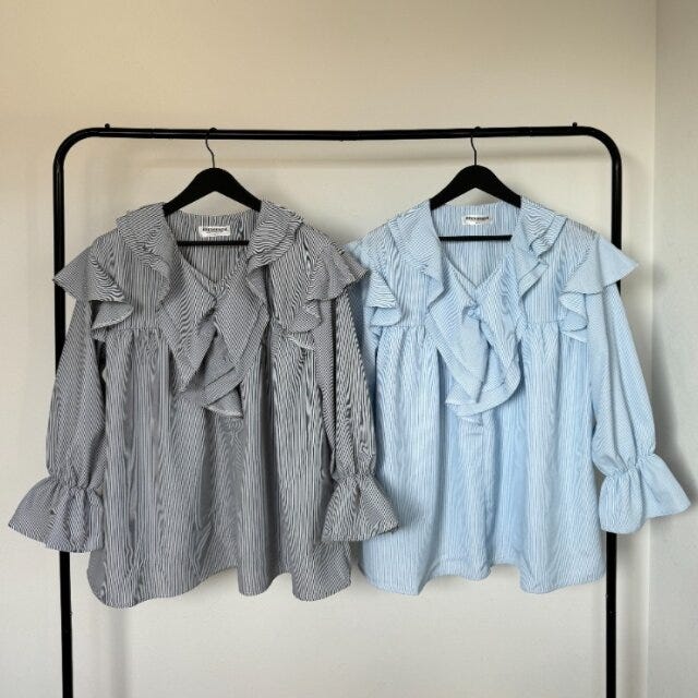 しまむら フリルブラウス(RRmoment) しまむらのフリルブラウス(RRmoment)