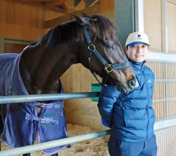 【愛知杯】12番人気アイサンサンが重賞初制覇 橋田師が歴代2位のスピード記録開業19日目で重賞初挑戦初V達成