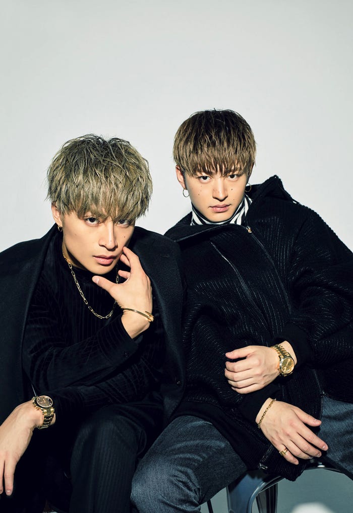 白濱亜嵐、佐野玲於/画像提供:ぶんか社