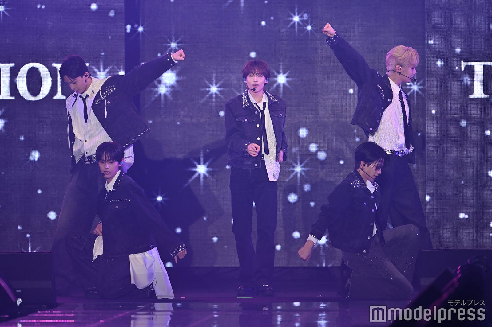 （C）モデルプレス