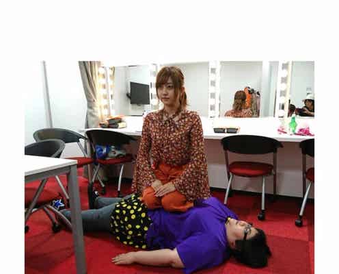 菊地亜美の斬新すぎる“座布団役”にツッコミ「気持ちよさそう」「リアルトトロだ」