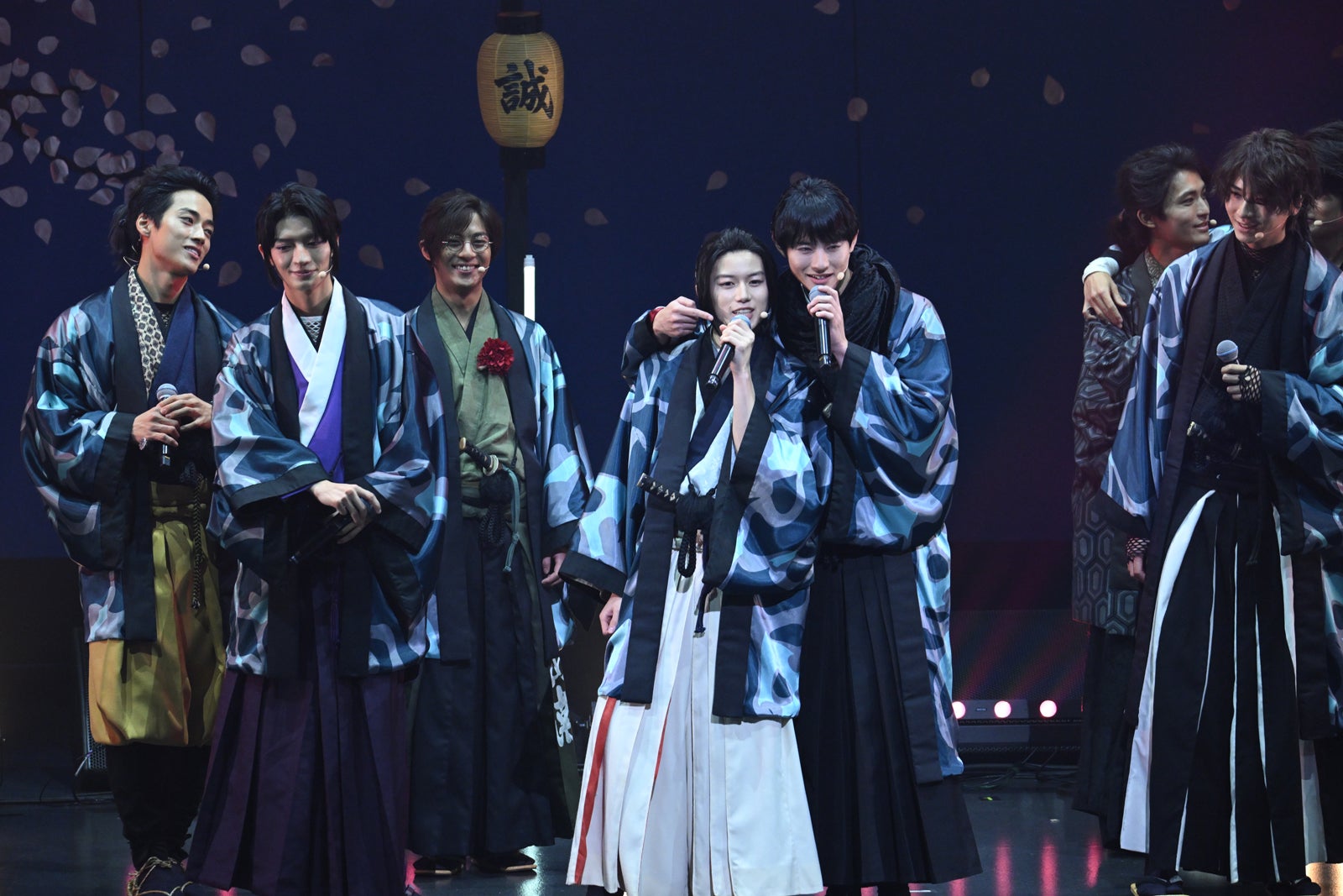 前田拳太郎・奥智哉ら「君ゆき」キャスト10人集結 剣舞・主題歌パフォーマンスで魅了【君とゆきて咲く〜夏の宴〜】