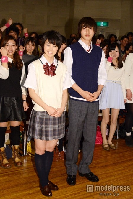 剛力彩芽、山崎賢人