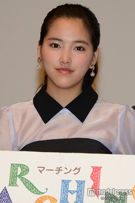 「non・no」モデル竹富聖花、苦労した撮影を語る「歩き方を忘れた」