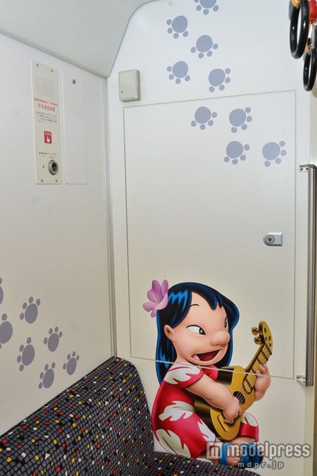 ディズニー スティッチ モノレール初お披露目 キャラとの乗車気分を満喫 モデルプレス ディズニー スティッチ モノレール初お披露目 キャラとの乗車気分を満喫 モデルプレス