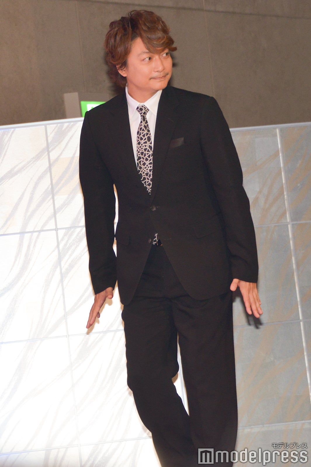 登場の場面 （C）モデルプレス