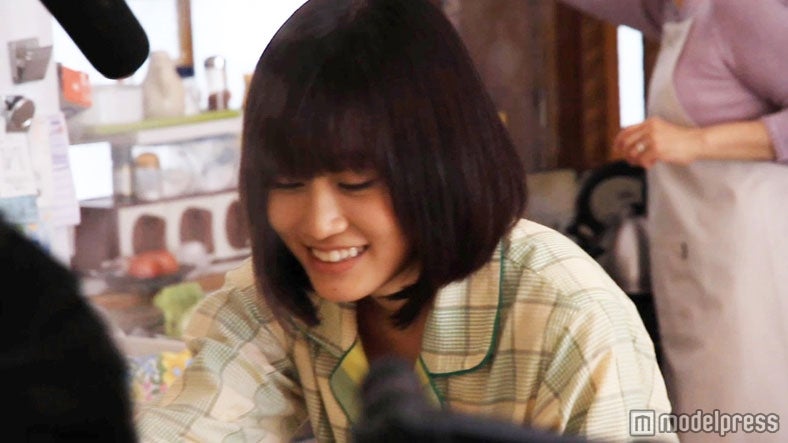 AKB48前田敦子／「のっけるふりかけ」シリーズ新CMメイキングショット