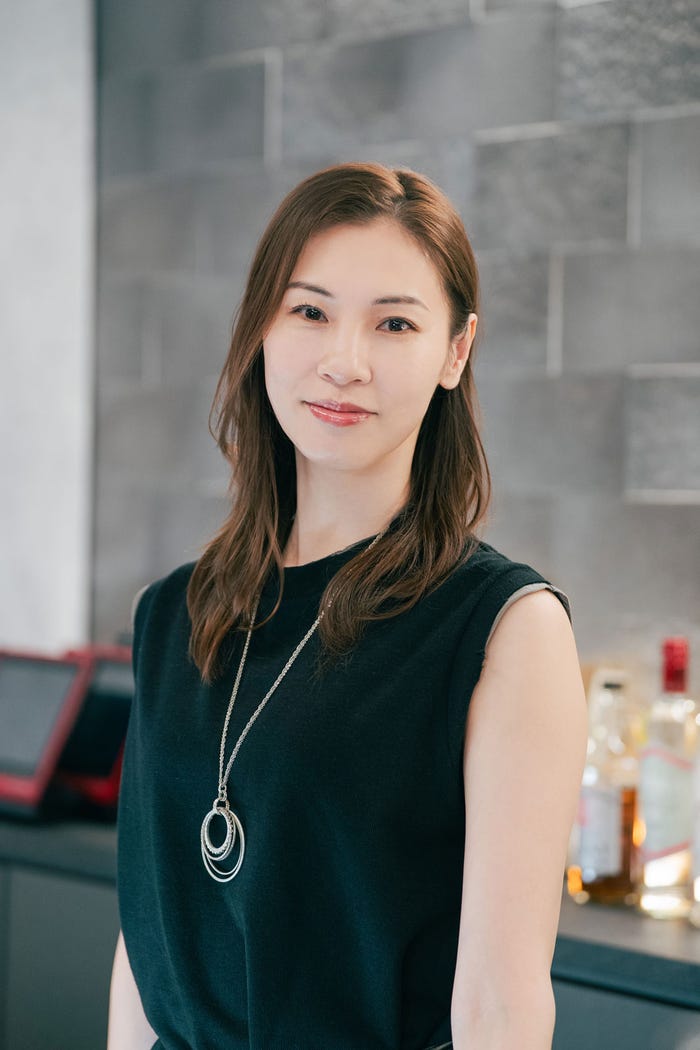 瀬戸かずや(C)「彩香ちゃんは弘子先輩に恋してる」製作委員会・MBS