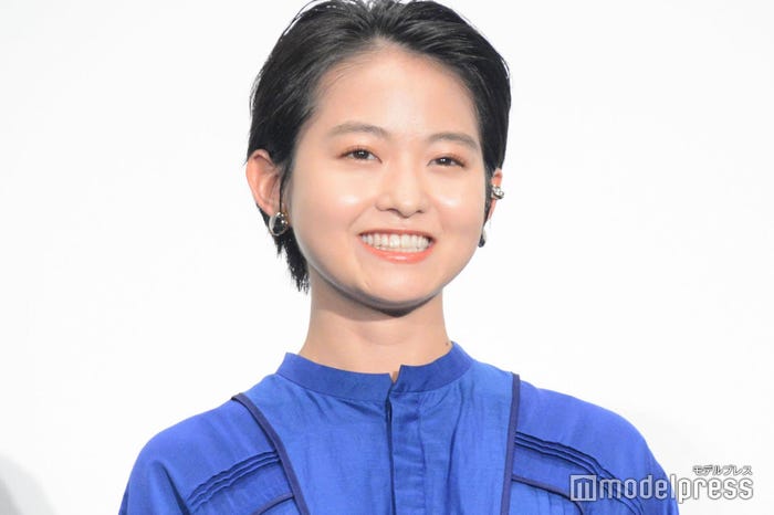 伊藤万理華(C)モデルプレス