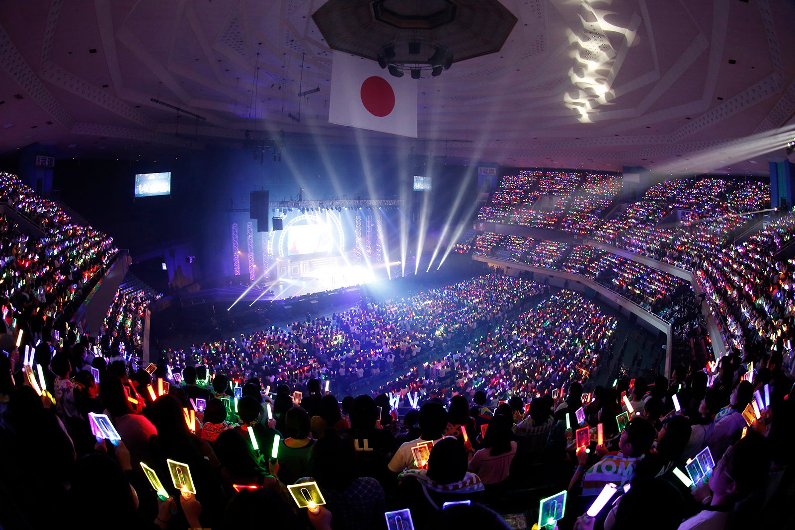 ドリフェス！Presents FINAL STAGE at NIPPON BUDOKAN 「ALL FOR TOMORROW!!!!!!!」 （提供写真）