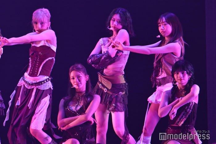 ME:I(C)モデルプレス