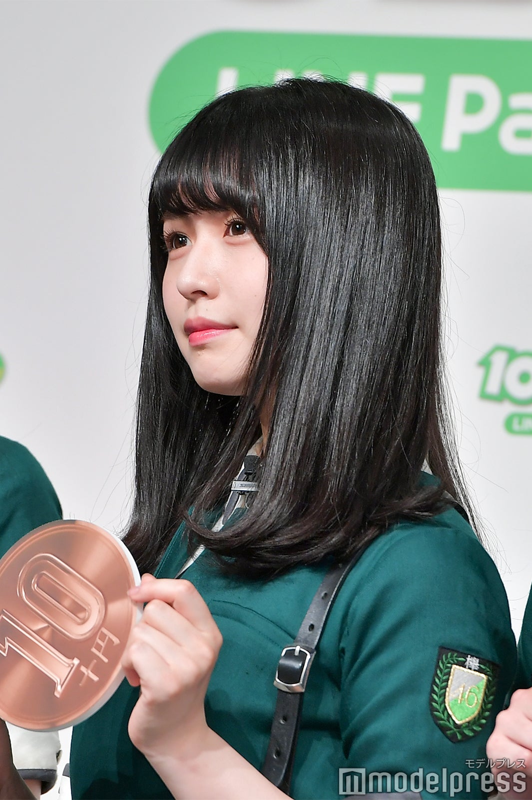 ヘアカット前の長濱ねる （C）モデルプレス