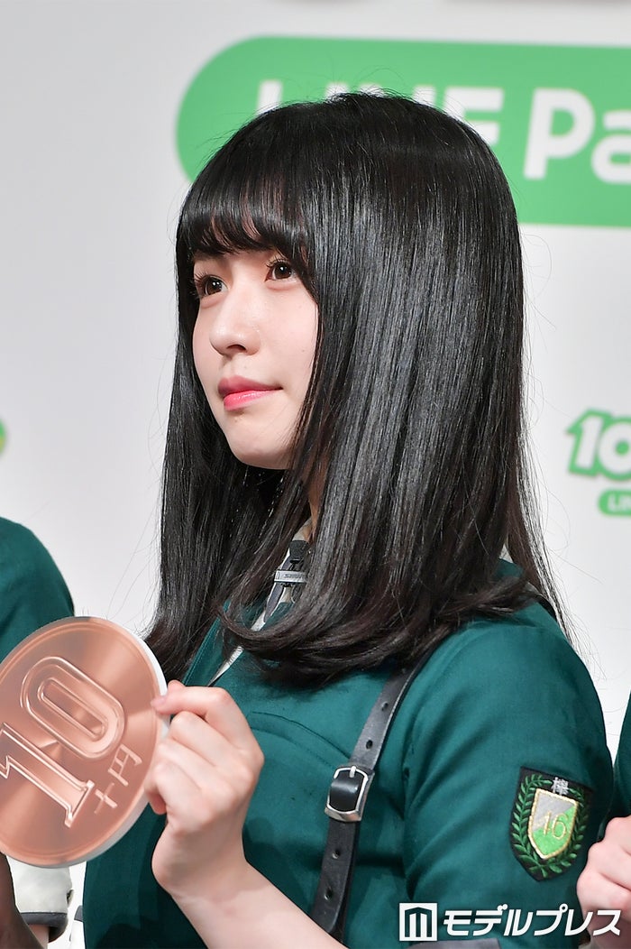 ヘアカット前の長濱ねる （C）モデルプレス