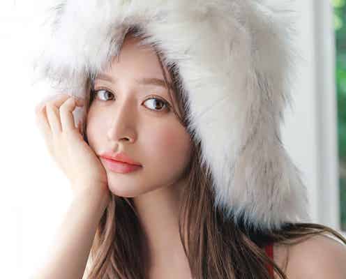 野崎萌香、美バスト披露の表紙解禁 1st写真集タイトルは「jealousy」に決定