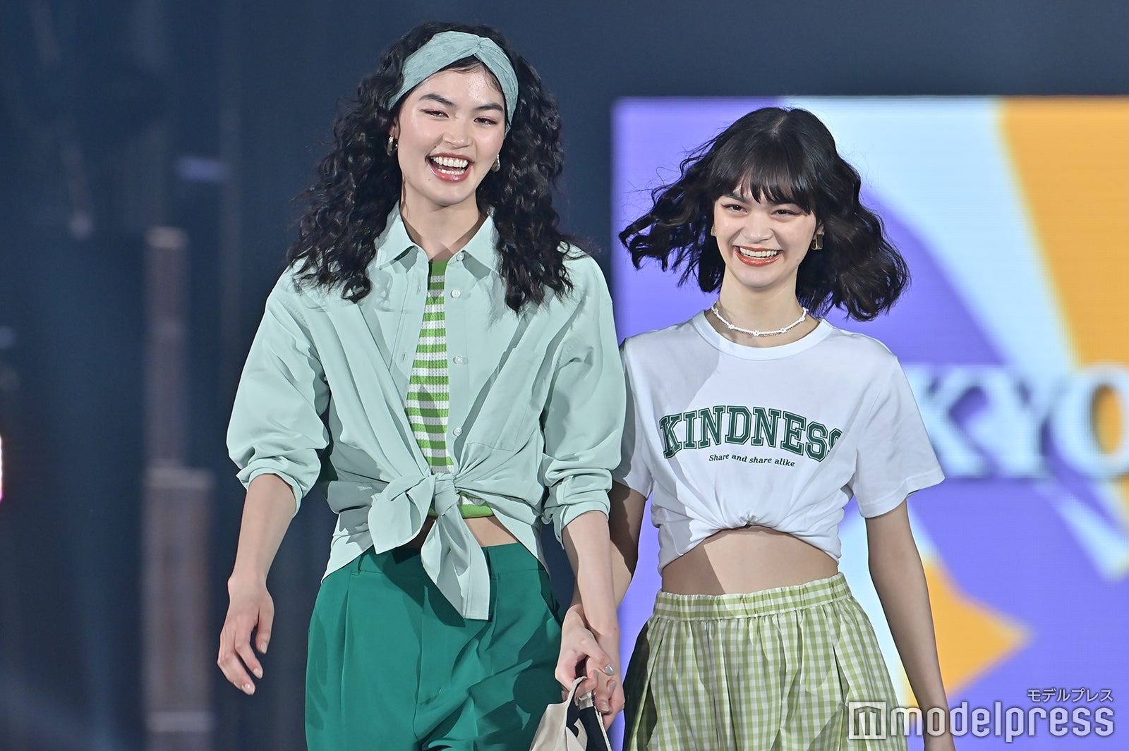 福士リナ＆福士マリ（C）モデルプレス