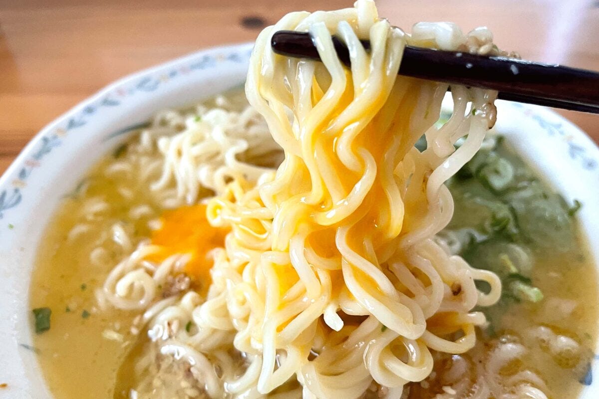 冷やしねぎ塩卵かけらーめん