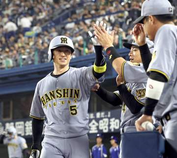 阪神・近本 17戦ぶり5号ソロも白星逃げた 希望の6戦連続マルチ＆16戦連続安打「もう僕たちは勝つだけなので」