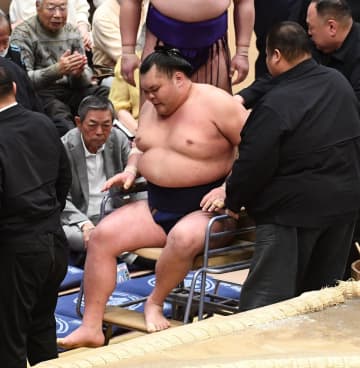 栃大海「右膝内側側副靱帯損傷」で休場、91年続く春日野部屋の関取在籍は微妙に