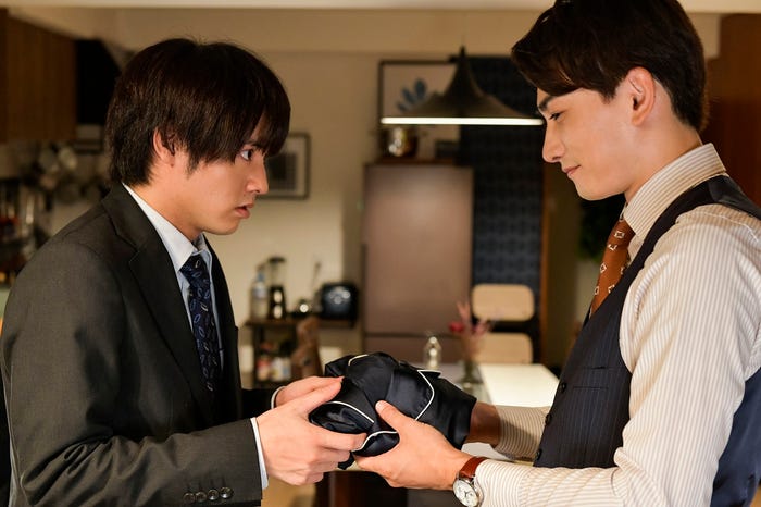 赤楚衛二、町田啓太/第2話より(C)豊田悠/SQUARE ENIX・「30歳まで童貞だと魔法使いになれるらしい」製作委員会