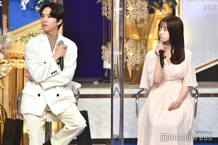 4回目の共演となる坂東龍汰、橋本環奈(C)モデルプレス