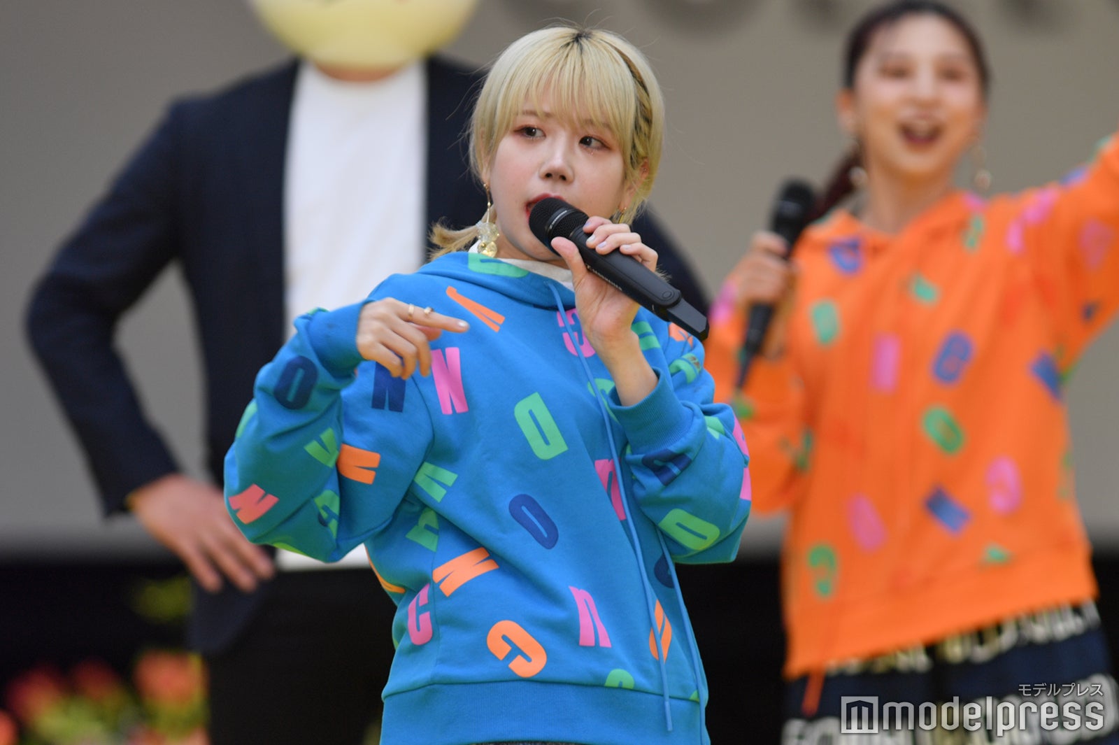 もにゅそで（C）モデルプレス