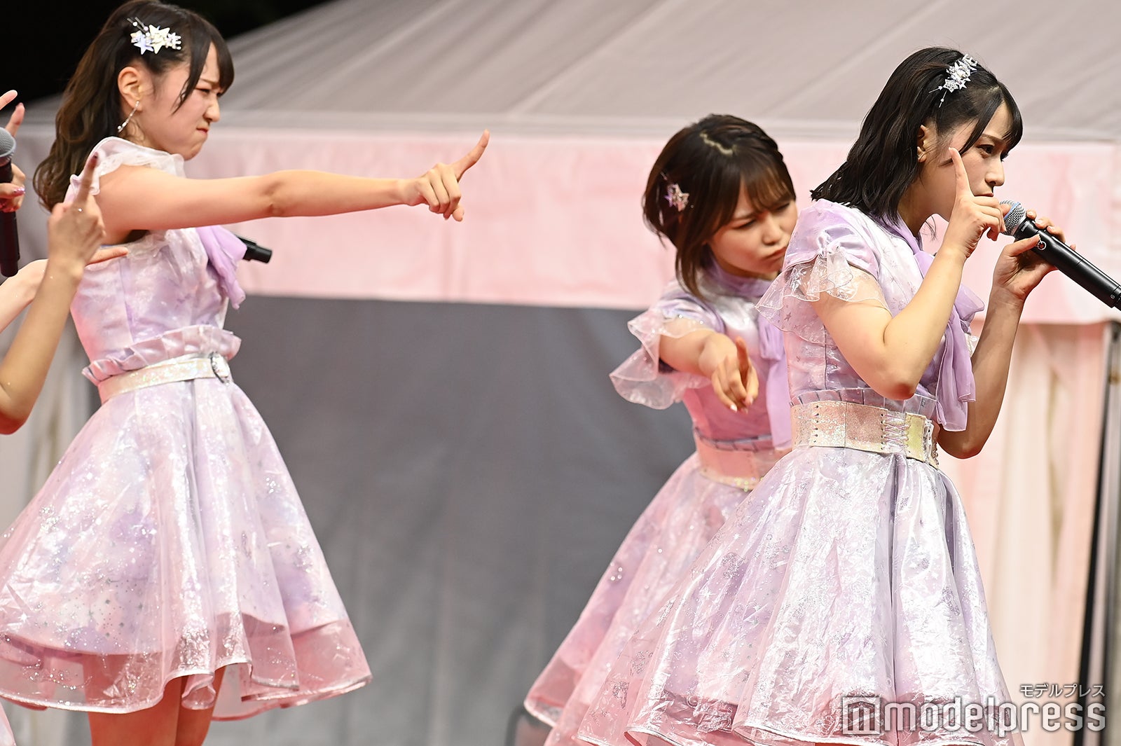 ＝LOVE（C）モデルプレス