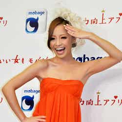 小森純(2011年7月7日・結婚会見)