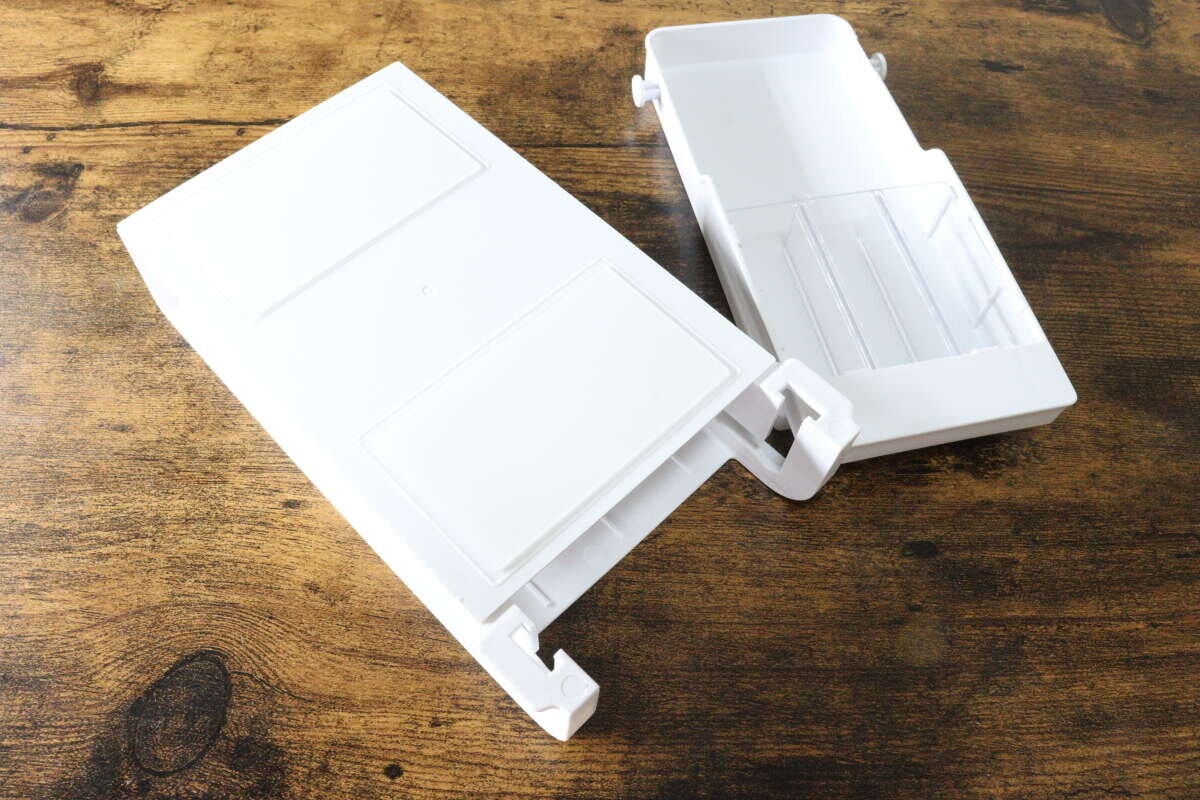 取り付け式引き出しケース　引き出し取り外し