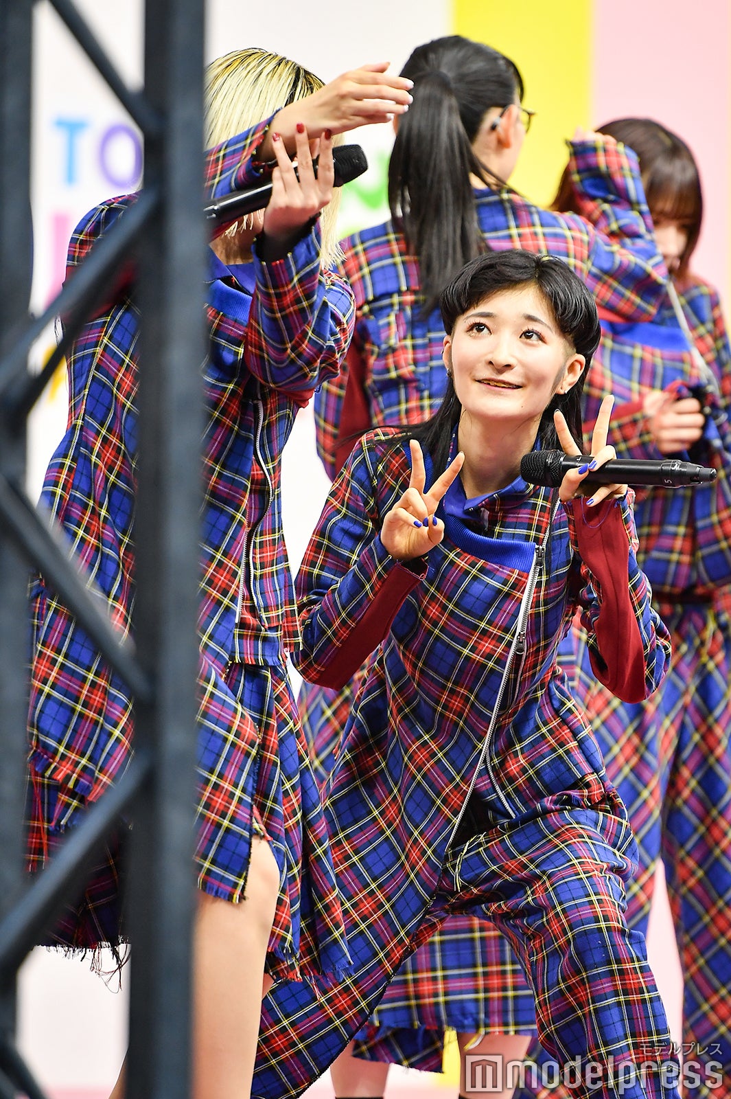 BiSH（C）モデルプレス