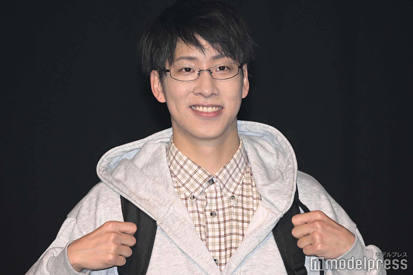 陣（C）モデルプレス