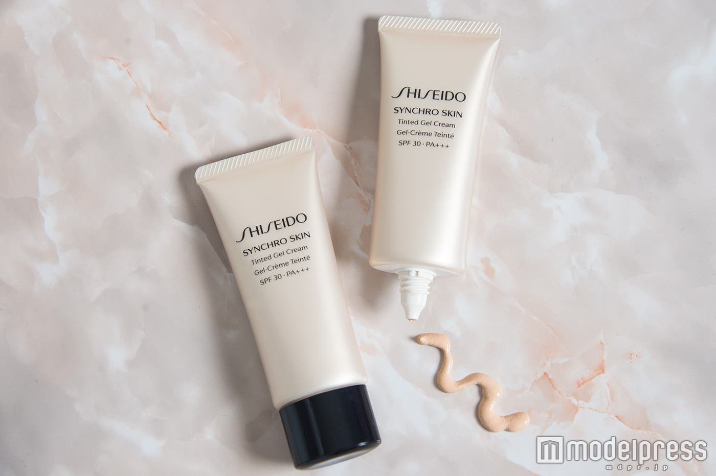 シンクロスキン ティンティッド ジェルクリーム(C)モデルプレス