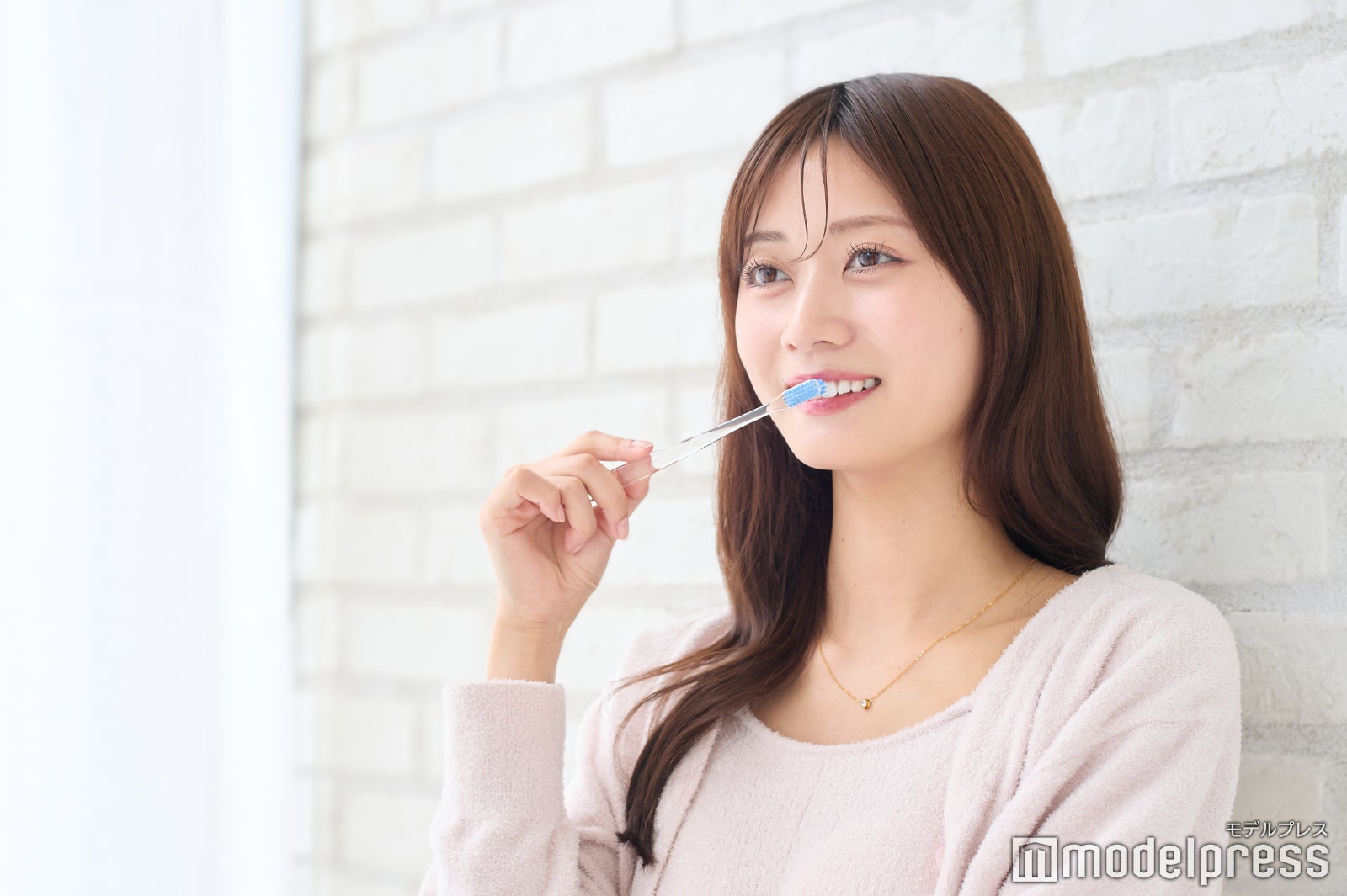 （C）モデルプレス