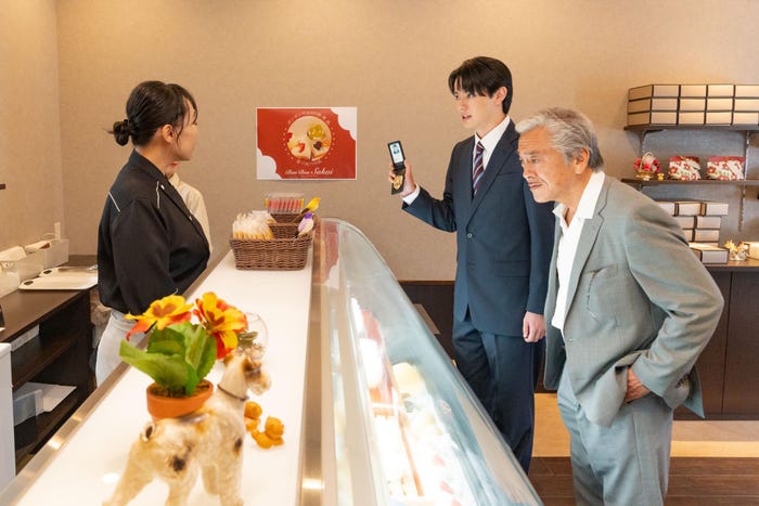 前田拳太郎、寺島進(右)「D&D 〜医者と刑事の捜査線〜」第5話(C)「D&D ~医者と刑事の捜査線~」製作委員会