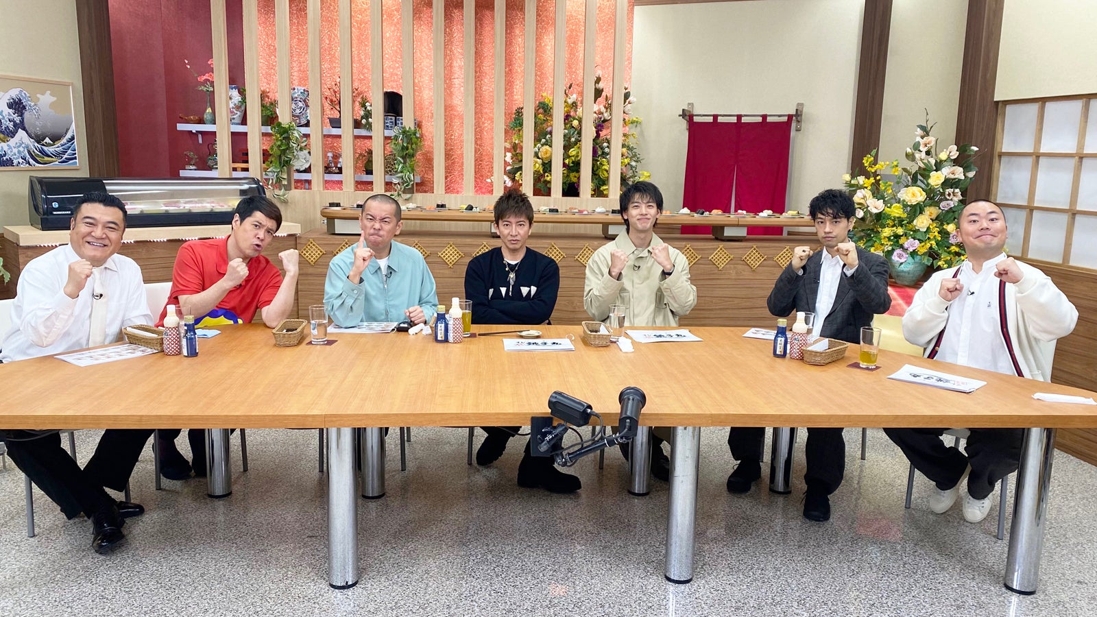 山崎弘也、タカ、トシ、木村拓哉、竹内涼真、斎藤工、岡部大（C）テレビ朝日