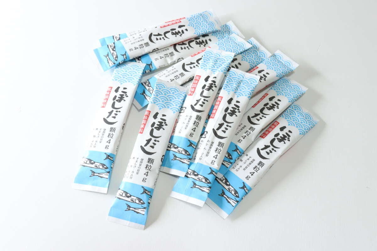 ダイソー 深みの素 ダイソーの深みの素のビジュアル