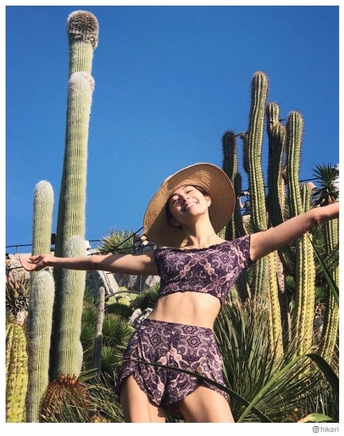 森星、割れた腹筋が圧巻　イタリア・フランスで美ボディ大胆放出