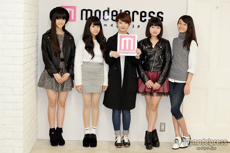 生見愛瑠さん、和田優香さん、塗木莉緒さん、北村來嶺彩さん、涼海花音さん