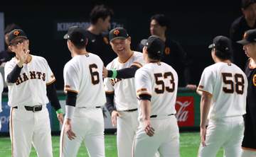 巨人・戸郷の負傷箇所は左太もも裏 橋上監督代行 「大事じゃなければいいんですけど」と表情を曇らせる。