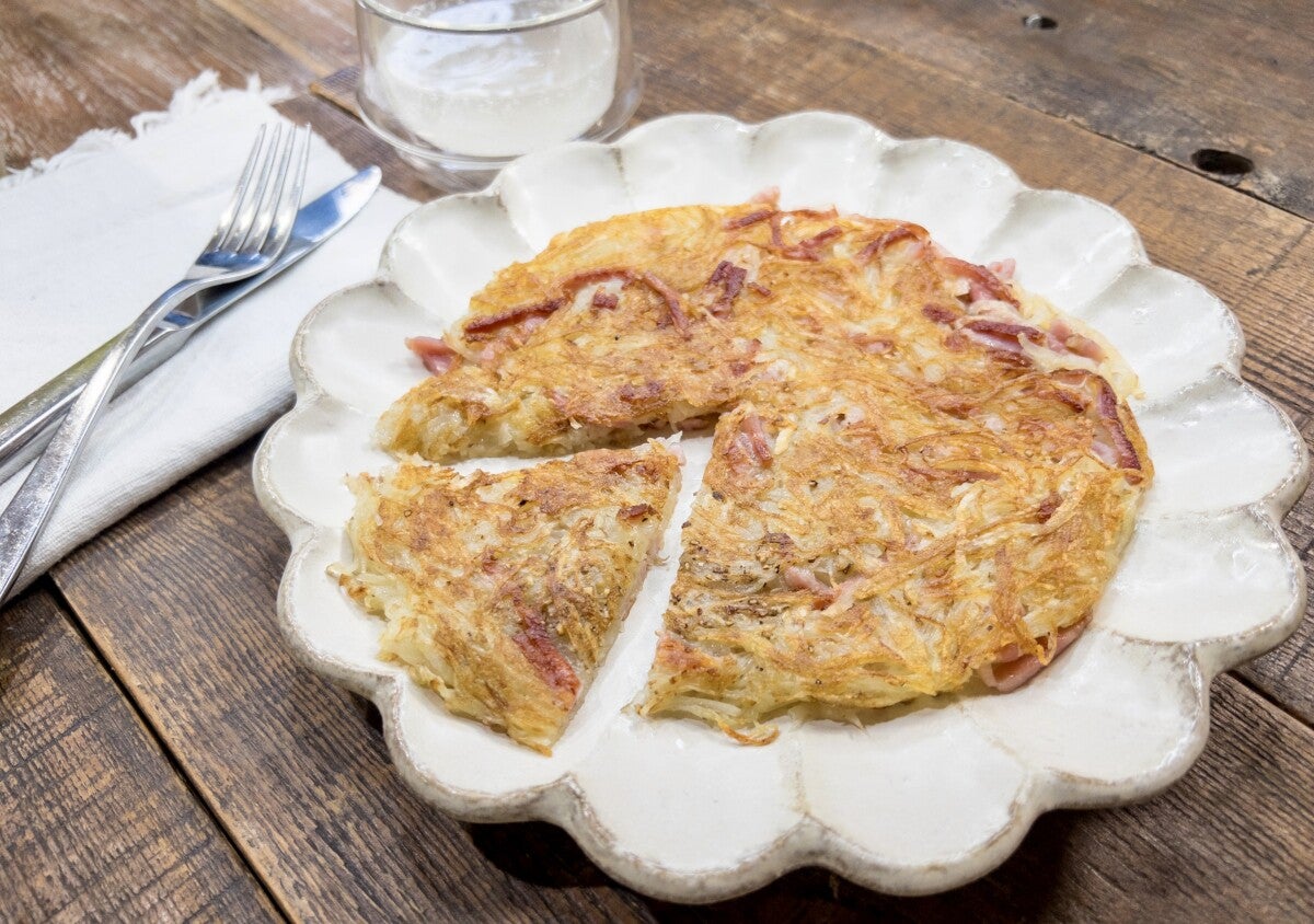 新じゃがをいちばん美味しく食べるならこのレシピ！新じゃがとベーコンのガレット