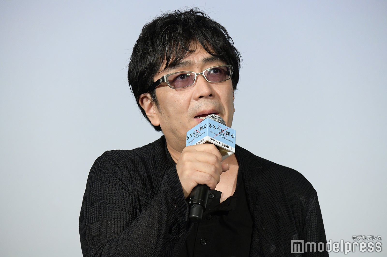 大友啓史監督 （C）モデルプレス