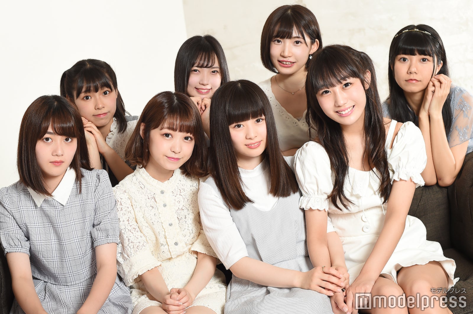 （前列左から）永野澪緒、澤尻里奈、唐澤ひかり、坂下雅（後列左から）小野寺綾音、仁科茉彩、馳川侑奈、高橋瑞希（C）モデルプレス