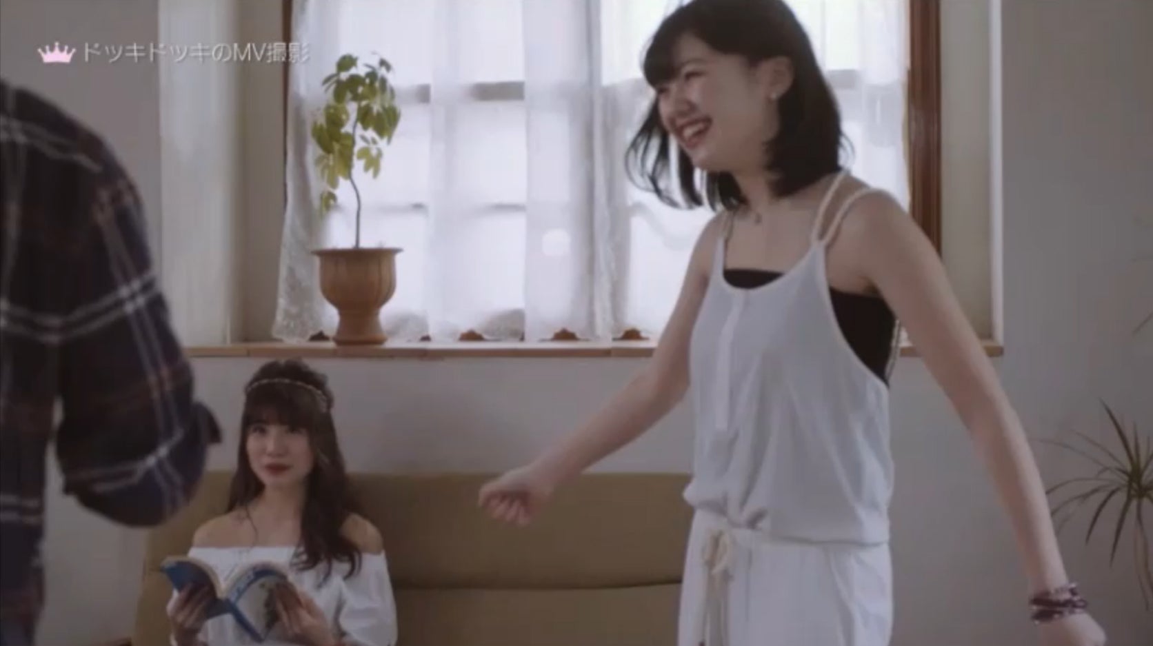 ざわこ、ほのぴぴ／「女子高生ミスコンFINALIST～ハレトキドキＪＫ～」より（提供画像）