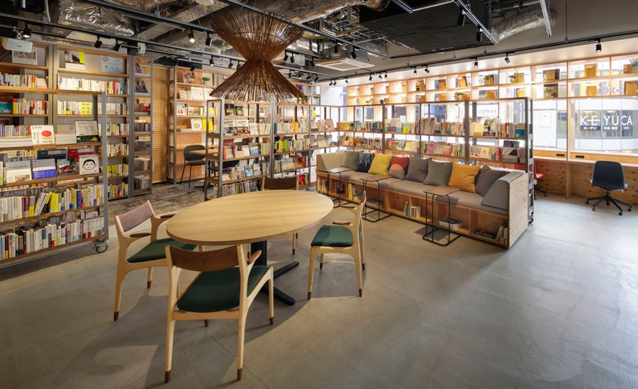 TSUTAYA BOOK APARTMENT